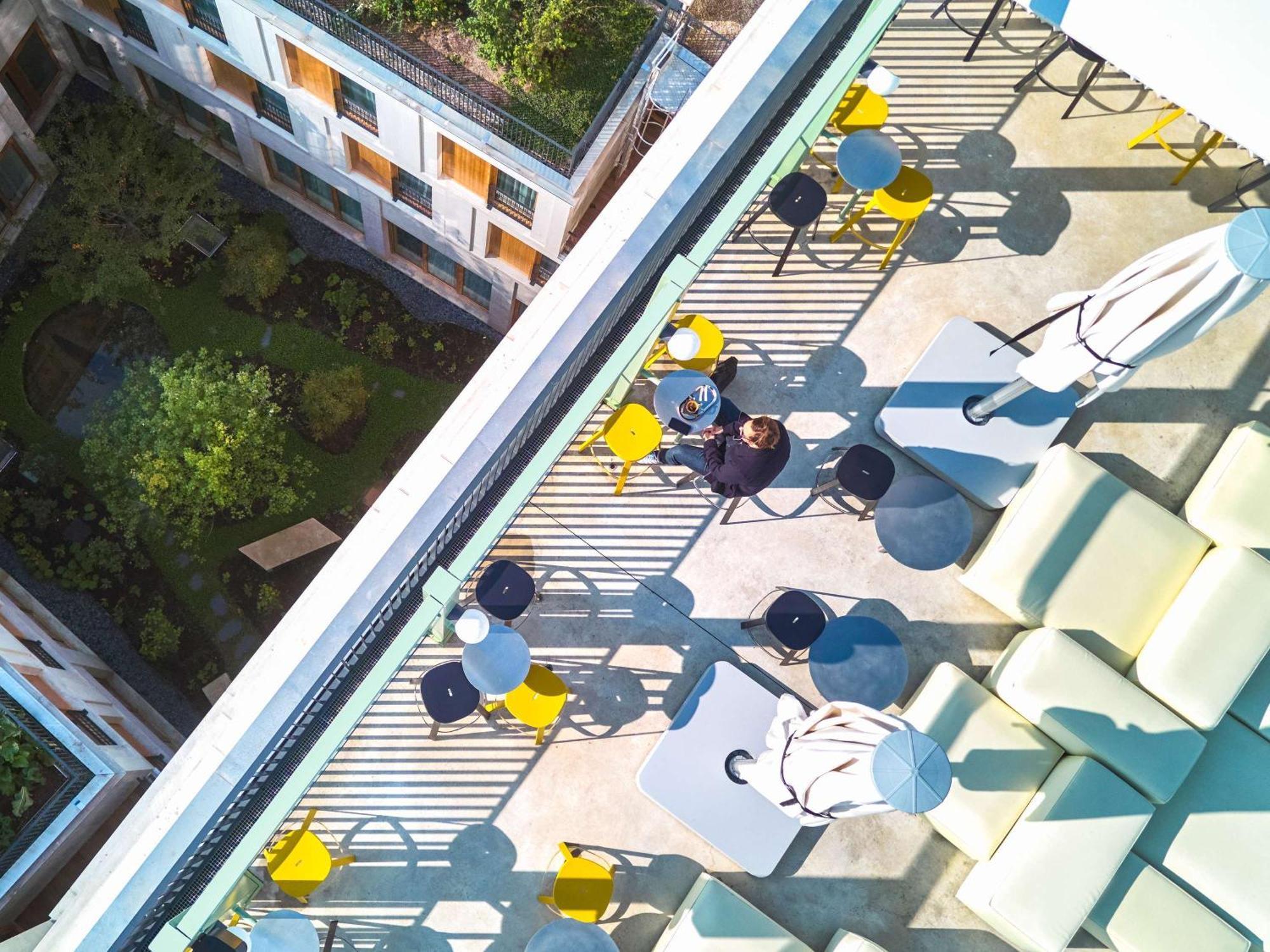 Tribe Paris Clichy Hotel Exterior photo