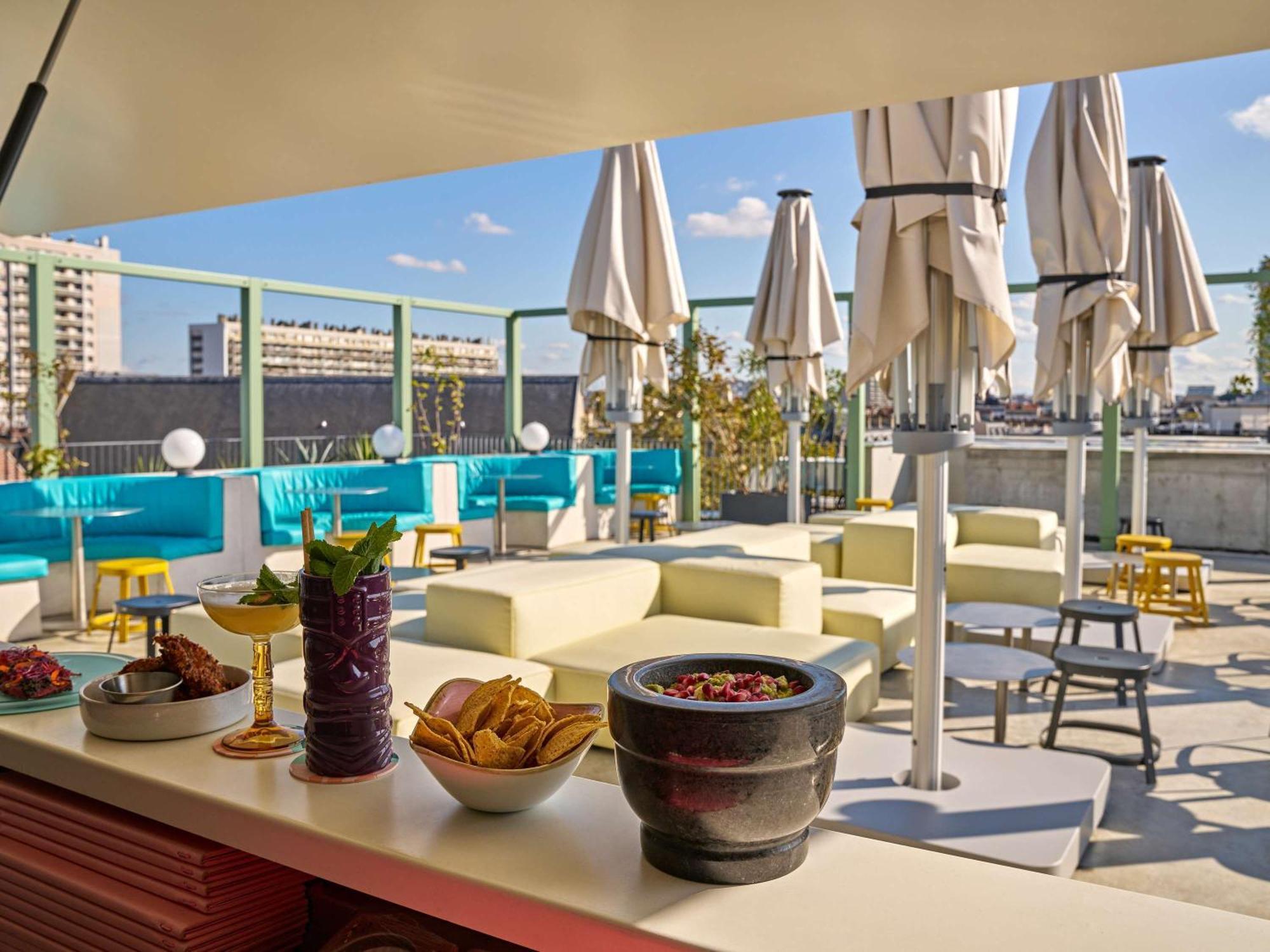 Tribe Paris Clichy Hotel Exterior photo
