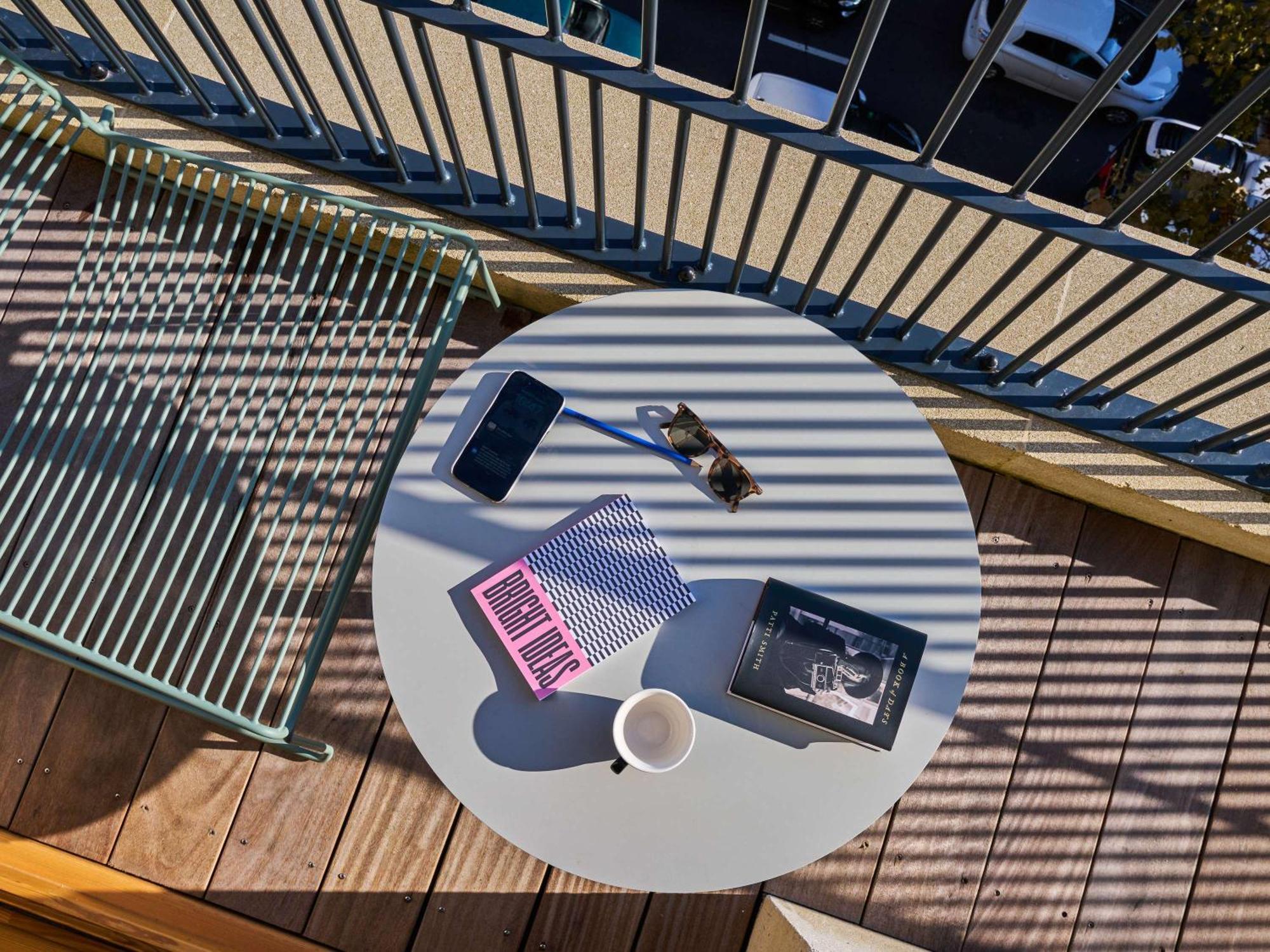 Tribe Paris Clichy Hotel Exterior photo